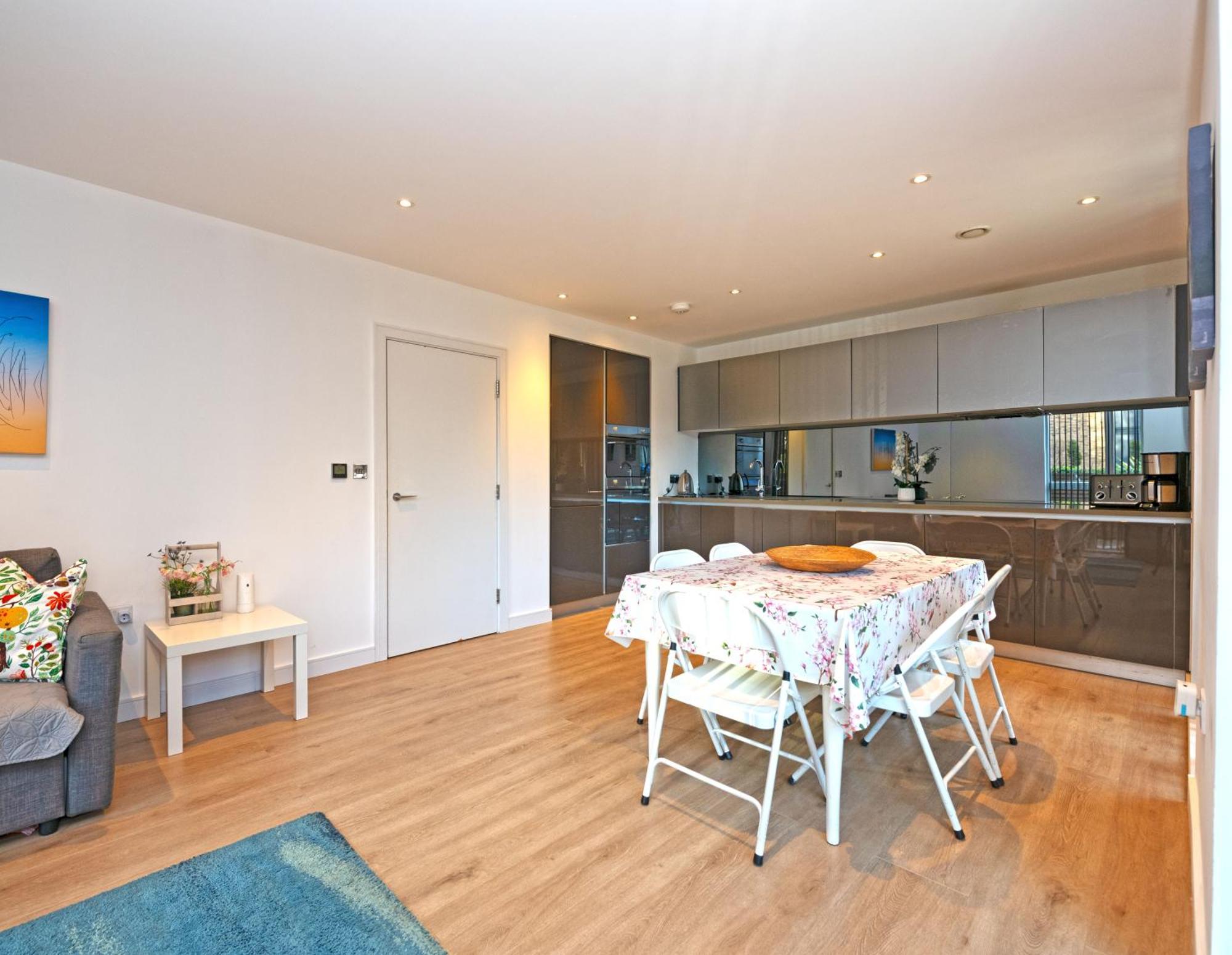 Grand Apartments Kew Gardens Лондон Екстер'єр фото